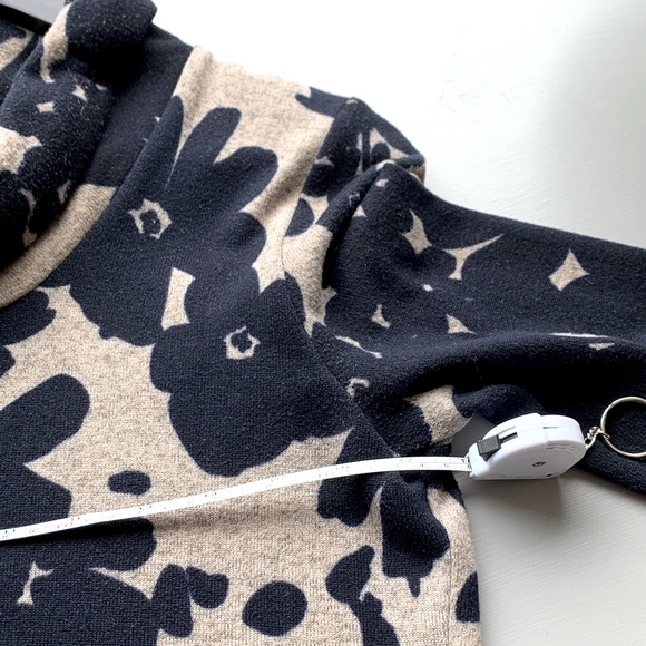 Papillon Floral Tunic Dress 🇨🇦 - Picture 8 of 8